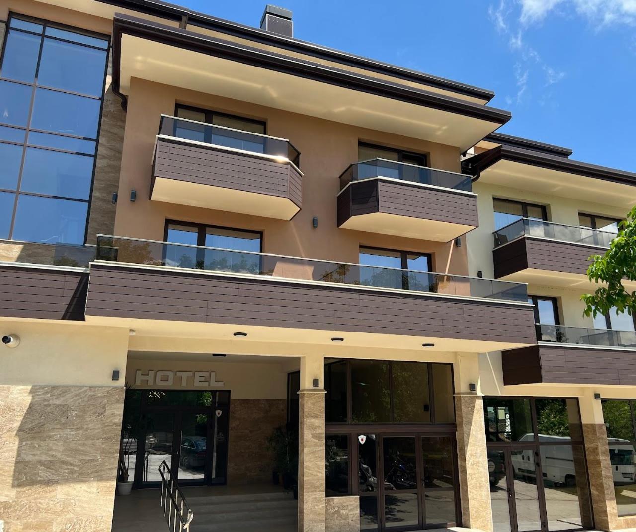 Комплекс Бабенец Ξενοδοχείο Gorna Oryakhovitsa Εξωτερικό φωτογραφία